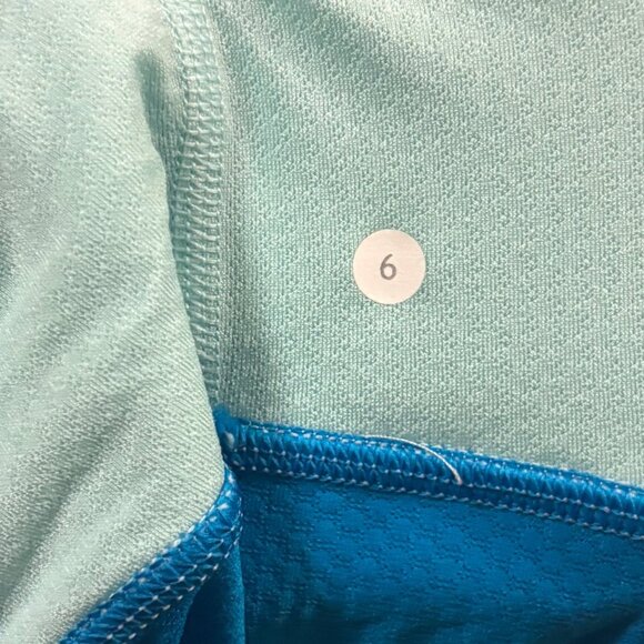 Lululemon Womens Run Tame Me Tank Beach Blanket Blue Aqua Size 6 - Picture 10 of 10